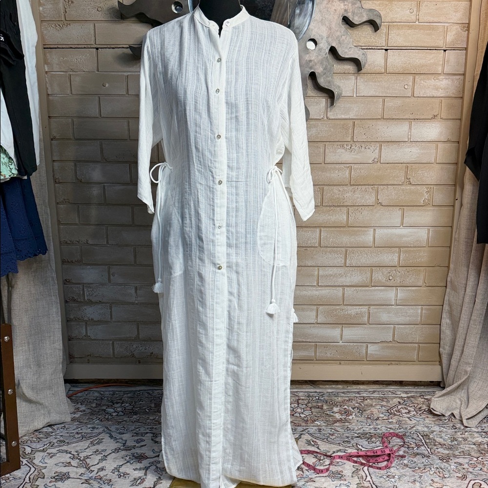 Robin Piccone Elegant White Fabric - XS